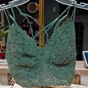Lace Bralette in Green